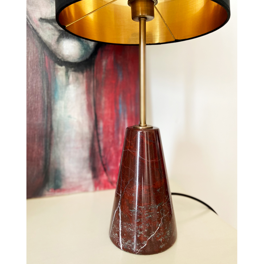 shorty-cone-burgundy-marble-table-lamp