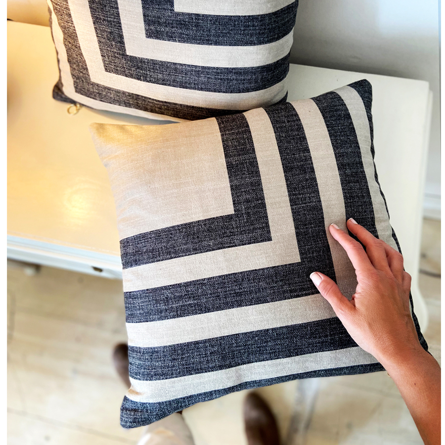 Picture of Stripes Pillow Set (2) 