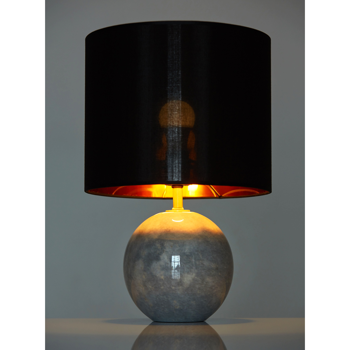 Picture of Round Grey Table Lamp (New)