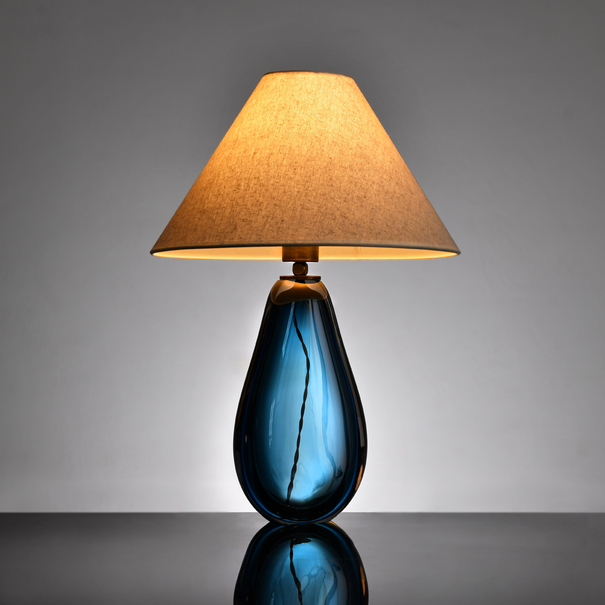 harmony-ocean-table-lamp